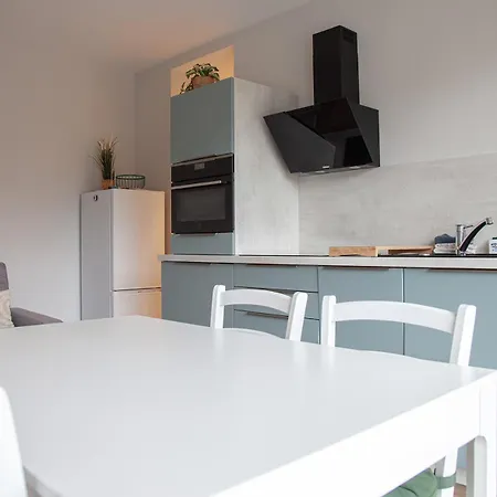 Appartement Standing Proche Gare, Et Commerce