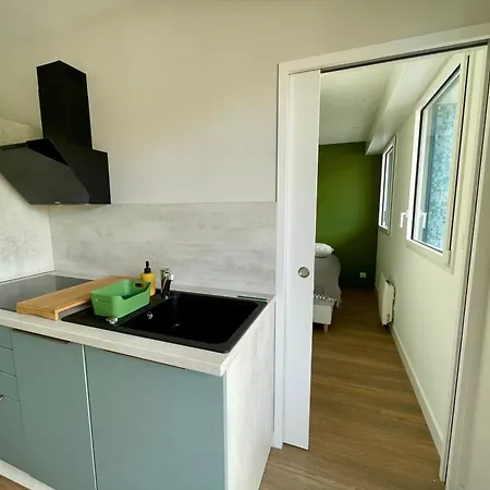 Standing Proche Gare, Et Commerce *