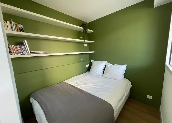 Standing Proche Gare, Et Commerce La Baule