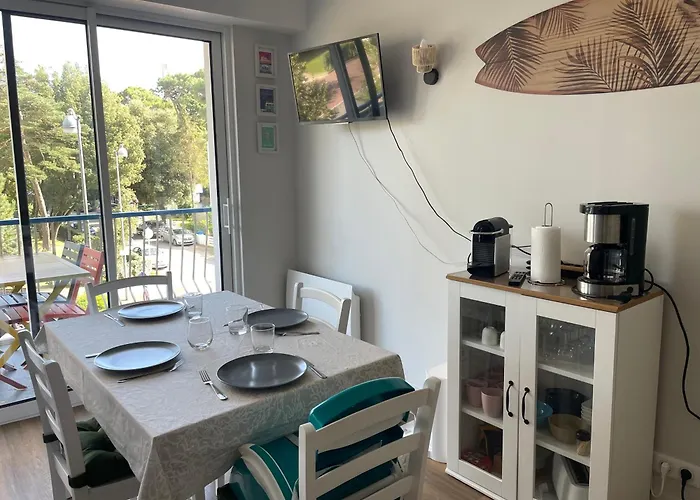 Standing Proche Gare, Et Commerce דירה